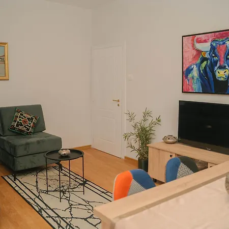 Cozy In דירה טיראנה
